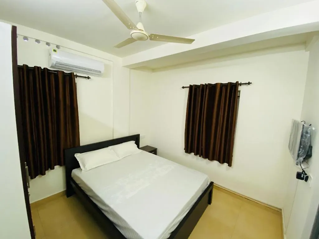 Hotel Cochin Paradise Ernakulam
